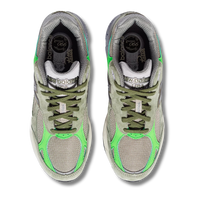 New Balance 990v3 MiUSA Patta Keep Your Family Close