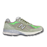 New Balance 990v3 MiUSA Patta Keep Your Family Close