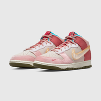 Nike Dunk Social Status Strawberry Milk