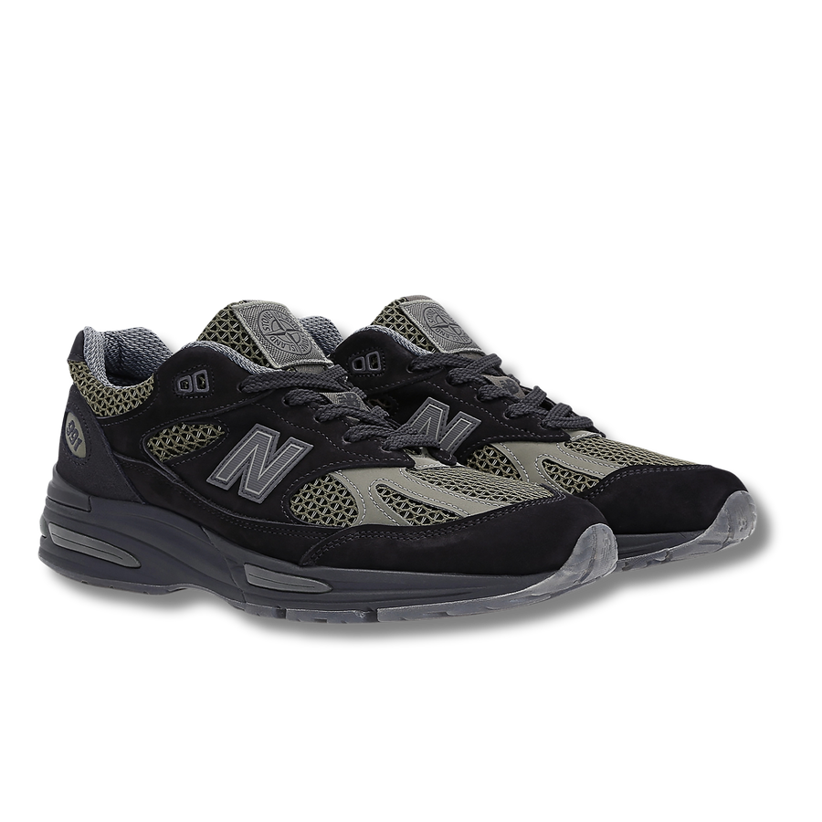 New Balance 991v2 MiUK Stone Island Black
