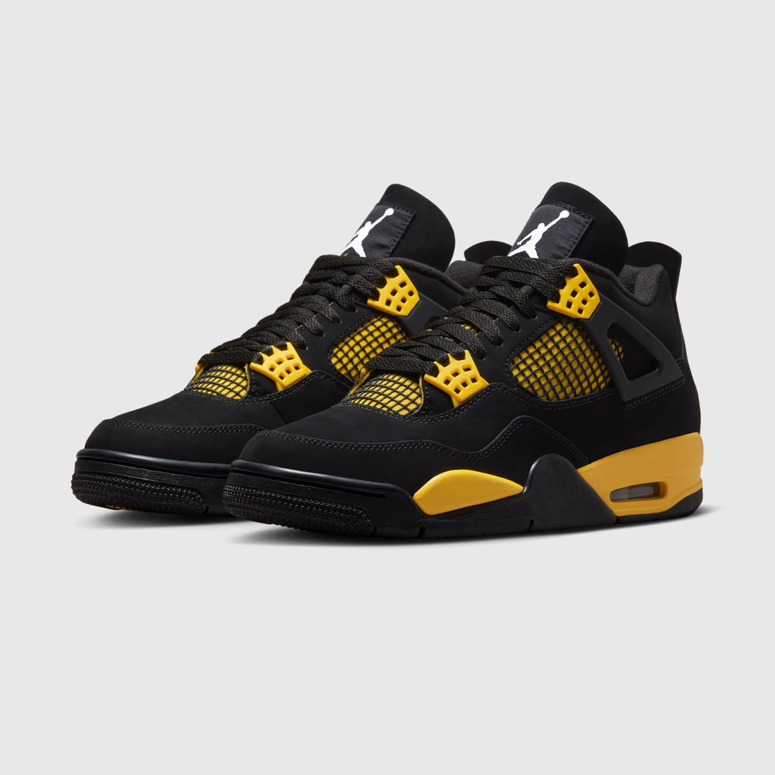 Jordan 4 Retro Thunder (2023)