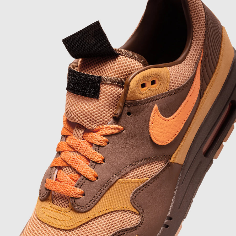 Nike Air Max 1 King’s Day