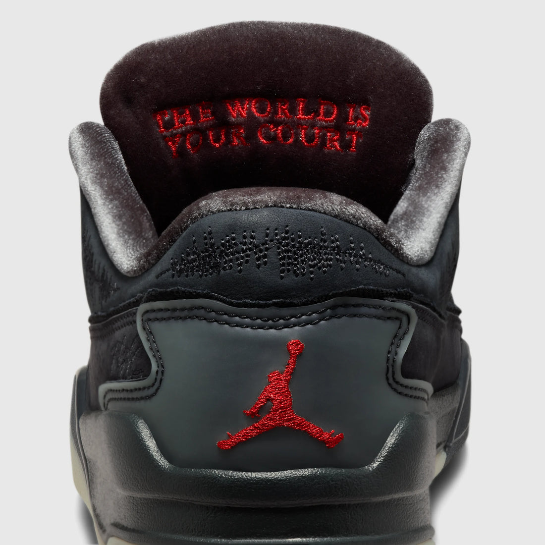 Jordan Flight Court Who Decides War Bred (Women's)