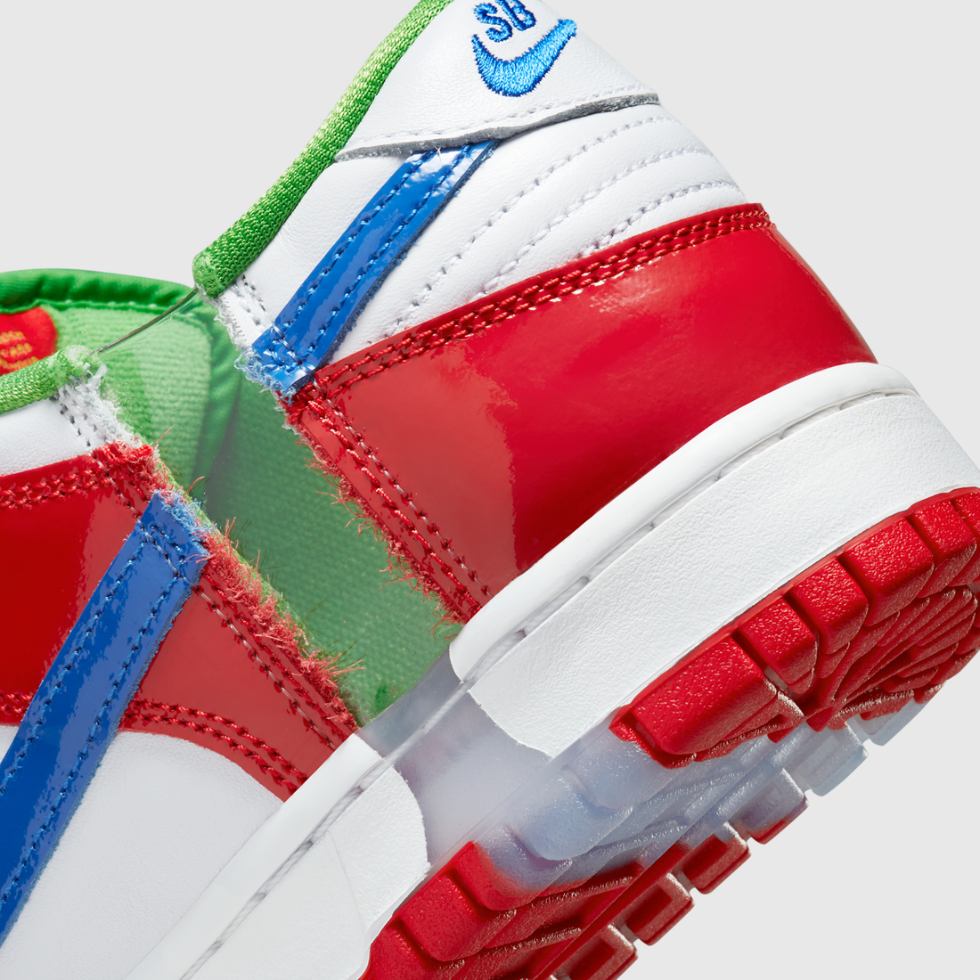 Nike SB Dunk Low Sandy Bodecker